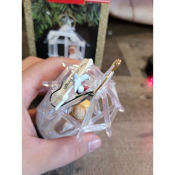Hallmark 1990 Christmas classic the littlest angel ornament Xmas Decor Magic - Picture 5 of 6
